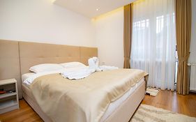 Hotel Konaciste Akustik
